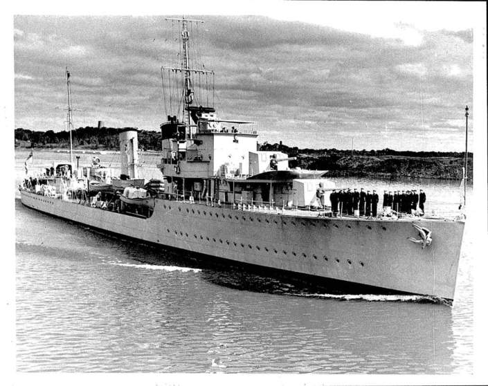 HMCS Ottawa arriving at Montreal 29 Sept 1938