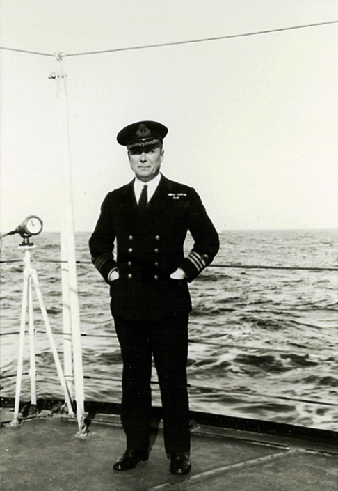 Le commandant Brodeur fait le premier voyage de mise en service du Skeena à Halifax